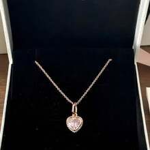 1件 Moments 粉色心形项链，玫瑰金镀层，镶嵌锆石，45厘米 - 如圖 - 查看 4