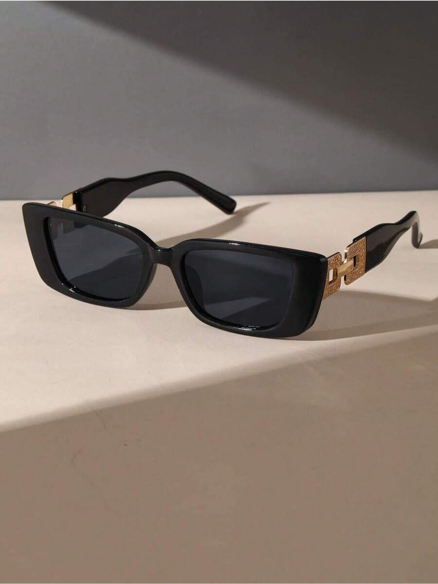 1pair Vintage Plastic Frame Geometric Eyeglasses Shades With Changeable Legs For Outdoor Travel Fashionable Decorative Fashion Glasses Shades Beach Accessories Beach Accessories For Women Glasses Shades Basics Fall Winter Women Outfits Clothes Business Casual Gifts Chain Elegant Outfit For Summer Beach Vacation Outdoor Travel Chain Vintage Style Rectangle Frame For Going Out Outfit Back To School