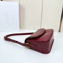 Burgundy Leather Shoulder Bag For Women, Minimalist Structured Crossbody Bag With Gold Hardware, Slim Rectangle Everyday Purse, 24.5x15x8.5cm - Burdeos - Ver 3