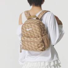 Nike 尺寸约32*25*12厘米 儿童轻便休闲运动背包，男女通用 - 卡其色 - 查看 1