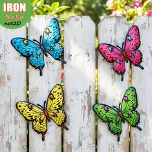 4 PEÇAS Decoração de Parede Externa Borboleta Metálica Vibrante, Escultura Externa Resistente à Ferrugem de 6.3 Polegadas com Ganchos Sem Ferramentas para Jardim, Pátio, Cerca e Varanda - Presente Perfeito para Inauguração, Dia das Mães, Família e Amigos - A - Visão 11