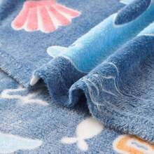 Soft, Lightweight And Warm Flannel Glow-In-The-Dark Blanket With Dolphin, Whale, Turtle, Seahorse And Underwater World Patterns, Suitable For All Seasons, Great For Sofa, Bed Or Office Nap, Dates, And Holiday Gifts - Blue - View 5