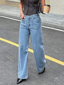 Women's Square Pocket Simple Fashionable Comfortable Jeans - Light Wash - View 2