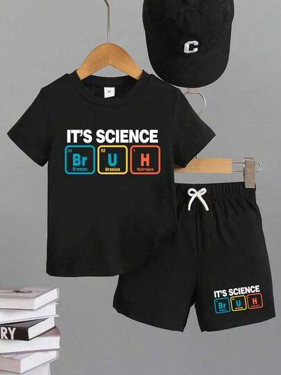 2件套男童休闲多功能简约字母印花短袖T恤和短裤，适合户外、学校、度假、旅行、休闲、日光浴和其他夏季场合。