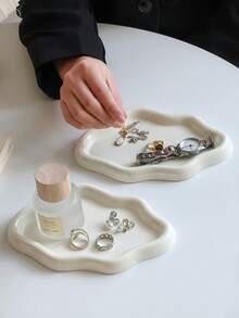 1件创意优雅奢华云朵造型首饰托盘，ins风家居装饰，玄关钥匙收纳托盘，香炉托盘，适用于客厅、玄关，可用于收纳首饰及配饰，不对称云朵陶瓷托盘，装饰收纳摆件，首饰托盘收纳，化妆间装饰，房间装饰 - 彩色 - 查看 6