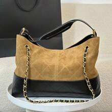 Ladies' Two Tone Quilted Suede And Leather Handbag, Brown And Black Shoulder Bag With Gold Chain Strap, Large Capacity Top Handle Shoulder Bag, Casual And Formal Handbag - Marrón - Ver 3