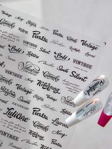 متعدد الألوان