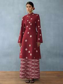 Baju Pahang 女士优雅立领印花长袖两件套，适合日常和假日穿着 - 紅色 - 查看 1