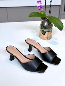 Elegant Ruffled Feminine Wedding Dress - màu đen - Xem 3