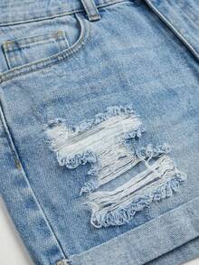 Women's Casual Sexy Light Wash Denim Ripped Straight Leg Shorts With Pockets And Button Detail - Rửa nhẹ - Xem 5
