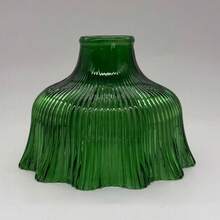 Green Glass Bell Shade Replacement, Modern Classic Retro Style, E26/E27 Base, Suitable For Kitchen Island, Bedroom, Bathroom, Living Room, Dining Room, Farmhouse, Study, Entryway, Closet, Vacation Rental, Bar, Vanity Light (Shade Only) - Green - View 3