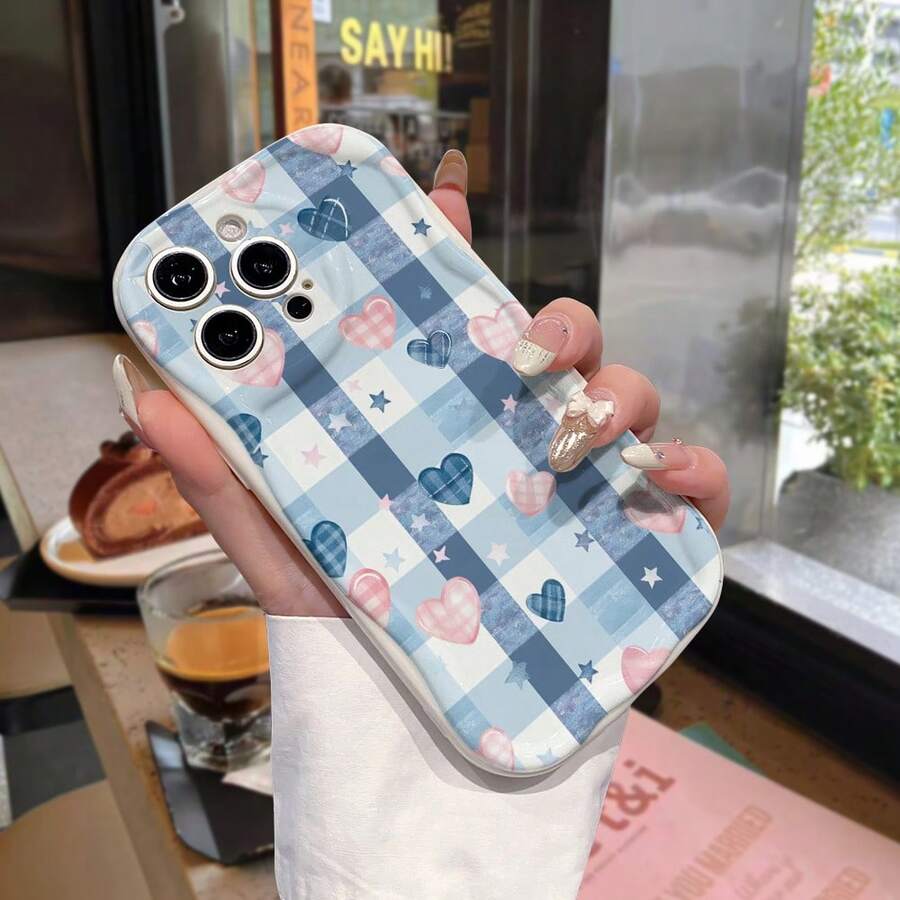 1个时尚格子爱心图案不规则米色手机壳，适合女性日常使用，兼容 17 Pro/17 Pro Max/17 Air/17/16e/16/15/14/13/12/11、Galaxy S23/S24/S25/S26、A57/A37/A17/A07、Redmi系列