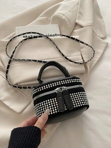 轻便迷你链条肩带绗缝水桶包，适合青少年、大学生和职业女性，是办公室、学校、工作、通勤、户外活动和旅行的理想之选，饰有水钻，质感面料。 - 黑色 - 查看 8