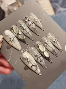 十片装星月手工美甲贴片，奢华高端假指甲，3D手绘假指甲，复古假指甲，欧美风假指甲，可重复使用，女士礼物，美甲艺术，适合女孩和女士参加派对或日常场合佩戴。手工美甲贴片 - 彩色 - 查看 8