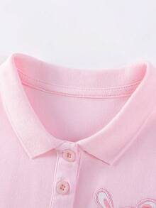 小女孩无袖polo衫连衣裙，兔子刺绣，棉质荷叶边下摆，A字裙 - 粉色 - 查看 5