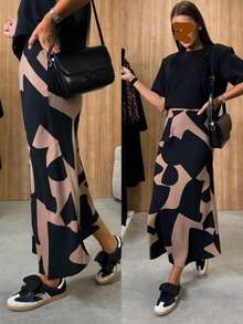 时尚不对称印花休闲梭织面料修身半身裙，适合早春日常穿着。 - 巧克力棕 - 查看 5