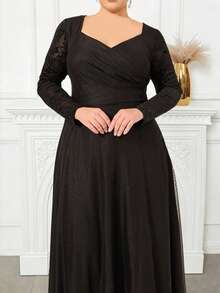 Plus Size Solid Color Breathable Mesh Elegant Dress For Women, Suitable For Formal Occasions And Dates, Long Sleeve Jacquard Lining Long Dress, A Gift For Wife On Valentine's Day - Black - View 4