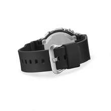 Casio 卡西欧 G-Shock 男士电子表 - 金属包覆方形设计，200米防水防震黑色树脂表带，带 LED 背光、闹钟和秒表功能，适合日常佩戴、户外探险和送礼。 - 均碼 - 查看 9