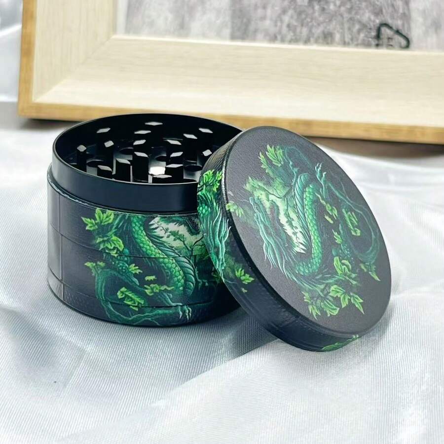 1个卡通龙造型四层锌合金香料研磨器，50毫米 - 非常适合厨房使用和作为礼物，香料研磨器 - 彩色 - 查看 1