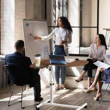 Meeyoga Escritorio para Laptop - 40+20 *40cm Escritorio Móvil de Pie con Altura AjustableGran Panel con Soporte de Vaso de Agua Ranura de Tarjeta y Ranura Plana (Nogal) - Bastante - Ver 2