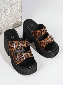 Giày sandal cao gót đế dày in họa tiết da báo kiểu punk, khóa cài, phong cách châu Âu và Mỹ mùa xuân 2026, sandal đế xuồng cổ điển đế dày dành cho hoạt động Ramadan. - Họa tiết da báo - Xem 2