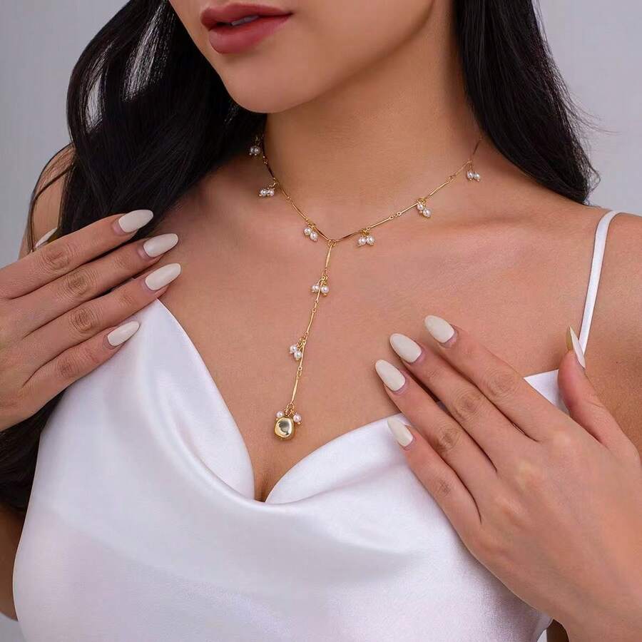 Elegant French Pearl Beaded Necklace Fashionable Tassel Bone Chain Metal Choker Necklace - Gold - View 1