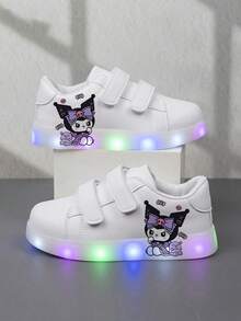 Sanrio 一双价格实惠、时尚的儿童休闲运动鞋，耐穿的篮球鞋，适合日常穿着和户外活动，万圣节礼物，夜光鞋，户外玩耍鞋，趣味设计鞋，卡通印花鞋，透气面料鞋，柔韧鞋底鞋，儿童运动鞋，休闲鞋，节日礼物，2D平底鞋 - 白色 - 查看 16