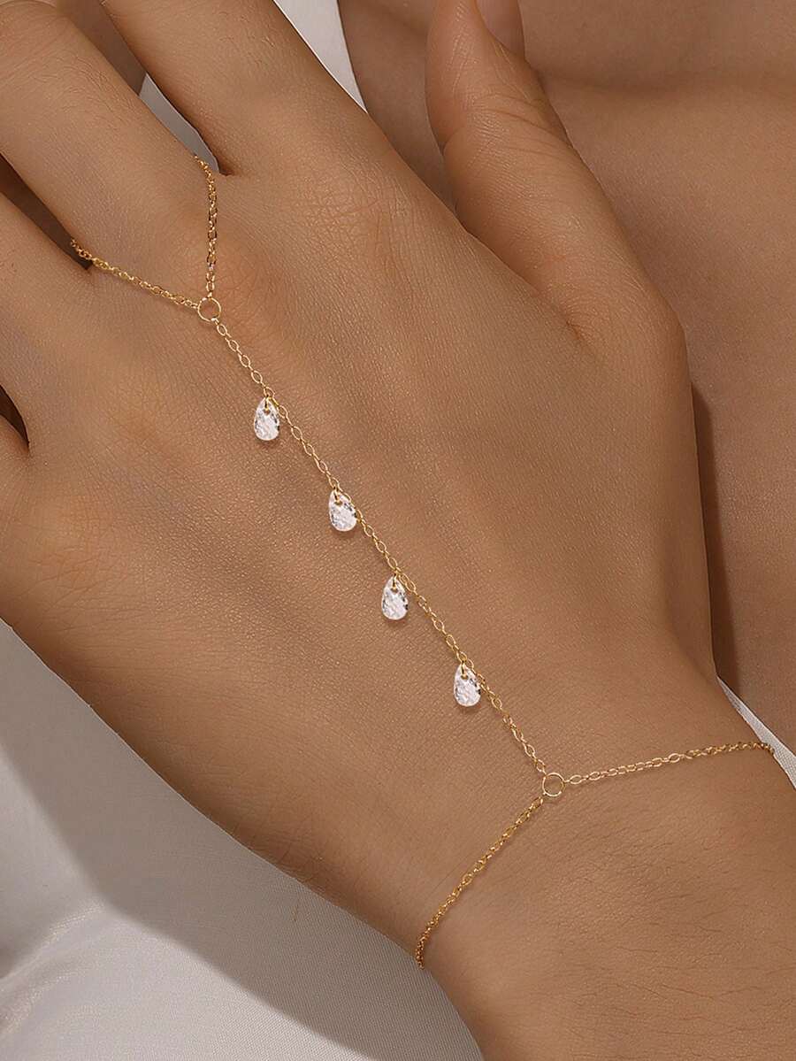 1件925纯银经典吊坠，镶嵌立方氧化锆，可连接指环手链，精美首饰，适合女性日常、约会、度假、婚礼、派对、节日等场合佩戴，是馈赠佳品。 - 金色 - 查看 1