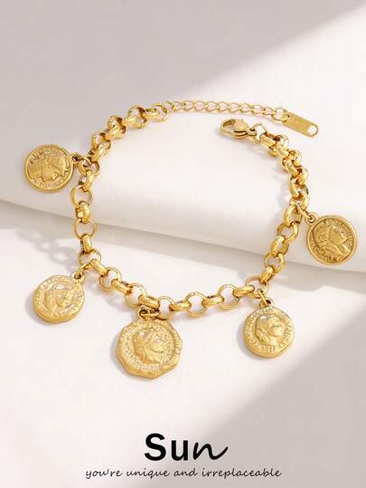 1pc Stainless Steel Engraved Queen Portrait Round Pendant Bracelet Fashion Waterproof Chain Bracelets For Women Jewelry