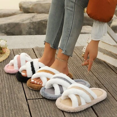 2026pcs Women's Fashion Slippers, Suitable For Autumn/Winter And All Seasons. Soft And Lightweight, Non-Slip Sole, Ideal For Indoor Wear. Quiet Design, Suitable For Indoor And Outdoor Use.