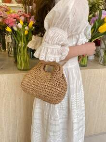 时尚草编包，独特编织肩包，百搭休闲斜挎包，适合女士外出、约会、购物、送礼、通勤等场合。 - 卡其色 - 查看 9