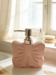 1个豪华蝴蝶结造型皂液器，优雅白色/粉色浴室液体皂瓶，配有不锈钢泵头，时尚台面洗手液/洗发水/沐浴露容器，适用于浴室梳妆台、卧室梳妆台、酒店装饰——可爱美观的家居收纳配件，防漏可重复灌装洗漱用品架，送给女性/女孩的理想礼物（有两种颜色可选） - 彩色 - 查看 6