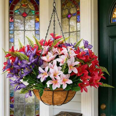 色彩缤纷的人造吊篮花卉，户外门廊装饰假花，免维护吊篮花卉装饰