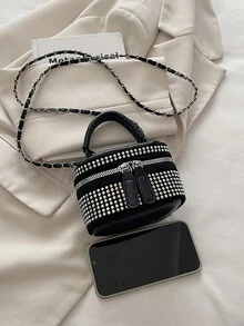 轻便迷你链条肩带绗缝水桶包，适合青少年、大学生和职业女性，是办公室、学校、工作、通勤、户外活动和旅行的理想之选，饰有水钻，质感面料。 - 黑色 - 查看 9