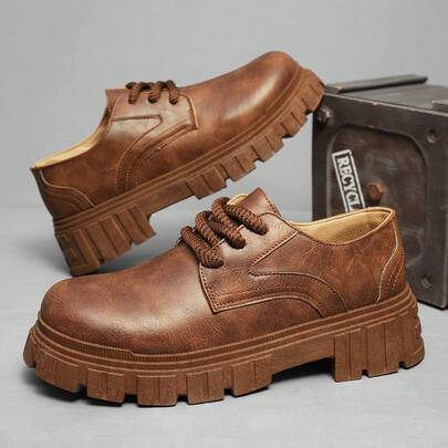 Chaussures habillées pour hommes, nouvelles chaussures décontractées de style britannique vintage, chaussures derby à semelle épaisse, chaussures décontractées à lacets, chaussures de mode à plateforme, bottes, chaussures habillées noir confortables et polyvalentes, antidérapantes et respirantes, chaussures de travail de style coréen et britannique respirantes avec rehausseur de taille caché