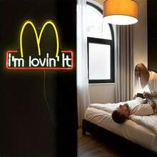 1pc "M + "I'm Lovin' It" Neon Silicone Tube + Acrylic Board, USB Powered (Data Cable Included) | Suitable For Fast Food Themed Cafes, Foodies' Bedrooms, Food Photo Backdrops, Wall Mounted, Lighting Up Creates Delightful Food Ambiance - Multicolor - View 4