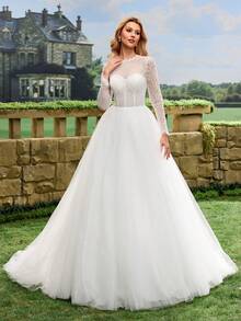 Elegant Round Neck Lace Sheer Long Sleeve Wedding Dress - White - View 4