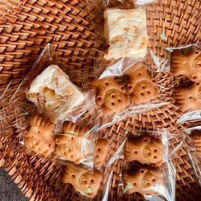 100pcs/Pack Cookie Packaging Bags, Baking Sealing Bags, Fully Transparent Cookie Self-Sealing Bags, Snowflake Pastry Bags