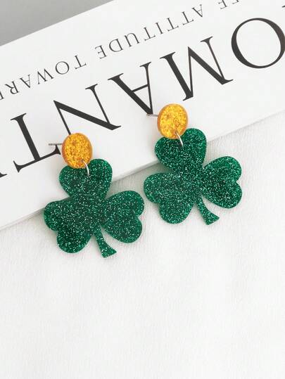 1 par de pendientes de la serie de tréboles, adecuados para la celebración del Día de San Patricio o el uso diario de moda