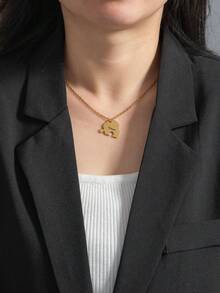 1pc Personalized Engraved Heart Puzzle Pendant Necklace, Custom Family Name Multi-Heart Necklace, Gift For Mom, Stainless Steel Couple Jewelry, Best Friend Gift, Anniversary Gift, Valentine's Day Gift, Friendship Gift, Mother's Day Gift - Gold - View 3