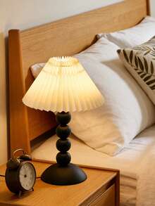 1pc USB Powered White Lampshade Desk Lamp, Retro Style Bedside Lamp, Suitable For Bedroom, Hostel, Dining Room, Camping, Minimalist Warm Light Atmosphere Lamp - Black - View 10