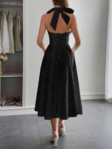 Unadoll 女士性感露背吊带连衣裙,3D提花面料,优雅款式,适合晚宴、约会、学校开学典礼、鸡尾酒会、婚礼、圣诞节、感恩节等场合。 - 黑色 - 查看 3