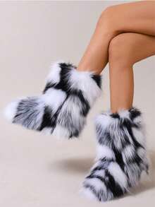 New Rainbow Fur Ankle Boots For Women 2025 Autumn/Winter New Sweet Cool Style Colorful Tie-Dye Faux Fur Warm Fashion Boots Women's Ankle Boots. Furry Boots. Winter BootsSuitable For Extremely Cold Weather. The First Choice For Skiing, Traveling, And Gatherings. - Đen và trắng - Xem 4