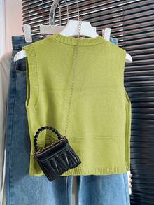 V-Neck Contrast Color Floral Embroidery Single-Breasted Casual Knit Vest, Spring/Summer - Lime Green - View 2