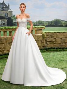 Off-The-Shoulder Lace Satin Flowing Elegant Romantic Luxurious High-End Bridal Wedding Dress, White, Suitable For Church, Hotel, Garden, Beach Weddings, Classic Royal Wedding Gown - White - View 8