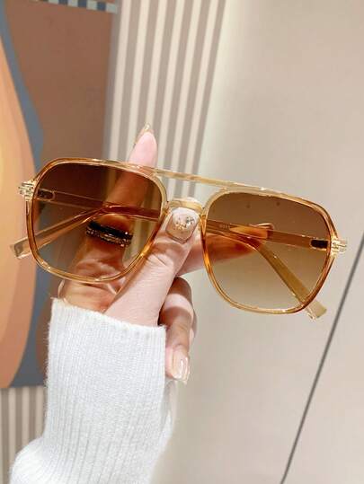 女士香槟色复古飞行员时尚眼镜，经典塑料镜框，夏季度假必备复古太阳镜，适合海滩旅行、驾驶和日常佩戴