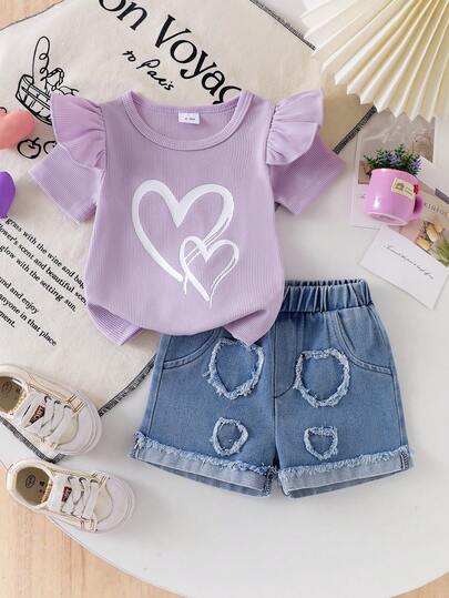 Conjunto de 2 piezas de niña bebé con camiseta de manga con volantes con estampado de corazón y pantalones cortos vaqueros casuales con parche de corazón y cintura elástica