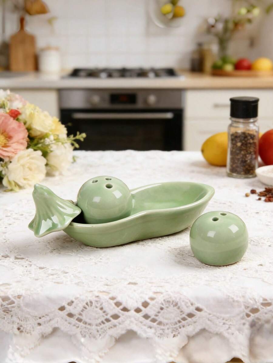 2pcs Ceramic Salt And Pepper Shaker Set, Textured Glaze Finish, Gift Box Packaging, Suitable For Kitchen Gifts - Mint Green - View 1