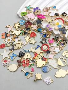 20/30/50/100/150个随机混装时尚合金珐琅心形水果吊坠，DIY手链耳环项链首饰制作配件，日常佩戴及约会首饰材料 - 彩色 - 查看 4