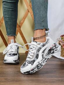 Stylish Women's Sneakers, Suitable For Dresses, Pants, All Seasons, Breathable And Comfortable, Neon Green And Colorful White Design, Low-Top Round Toe Thick Sole Lace-Up Casual Walking Shoes, Great For Parties, Holidays, Gifts, Couples - White and Black Camouflage - View 3